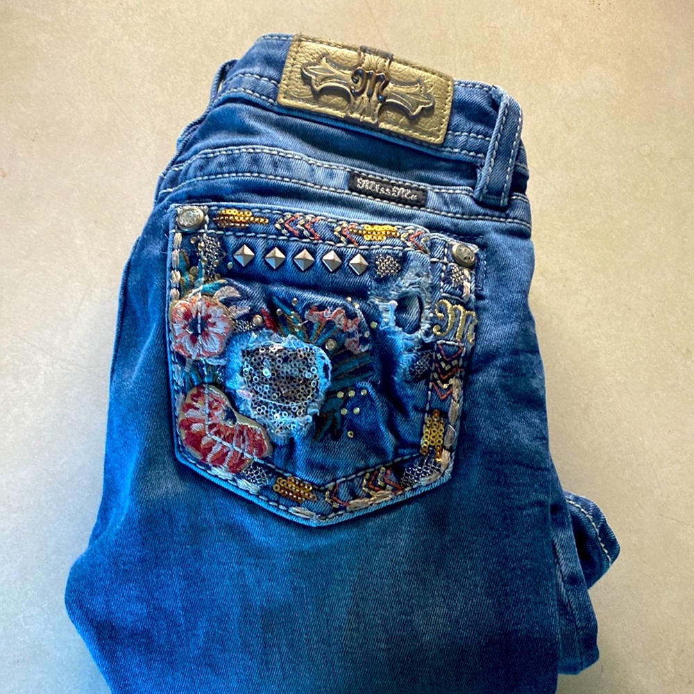 Good quality and stylish MISS ME Jeans!